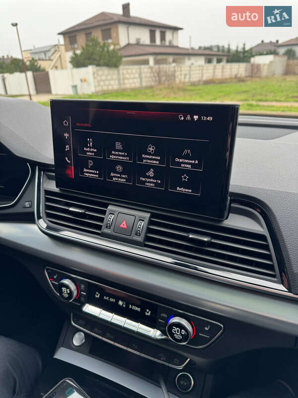 Внедорожник / Кроссовер Audi Q5 2024 в Одессе