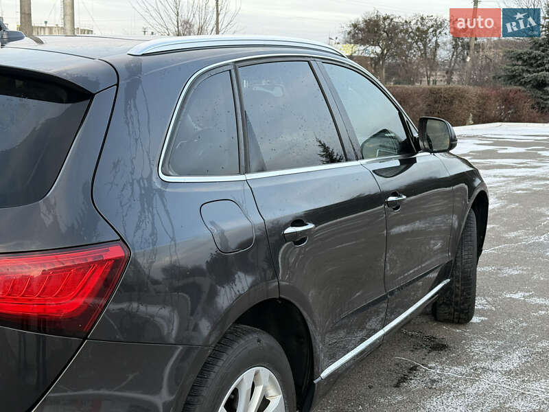 Внедорожник / Кроссовер Audi Q5 2015 в Полтаве