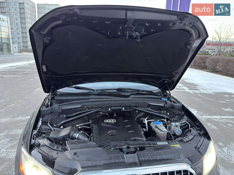 Внедорожник / Кроссовер Audi Q5 2015 в Полтаве