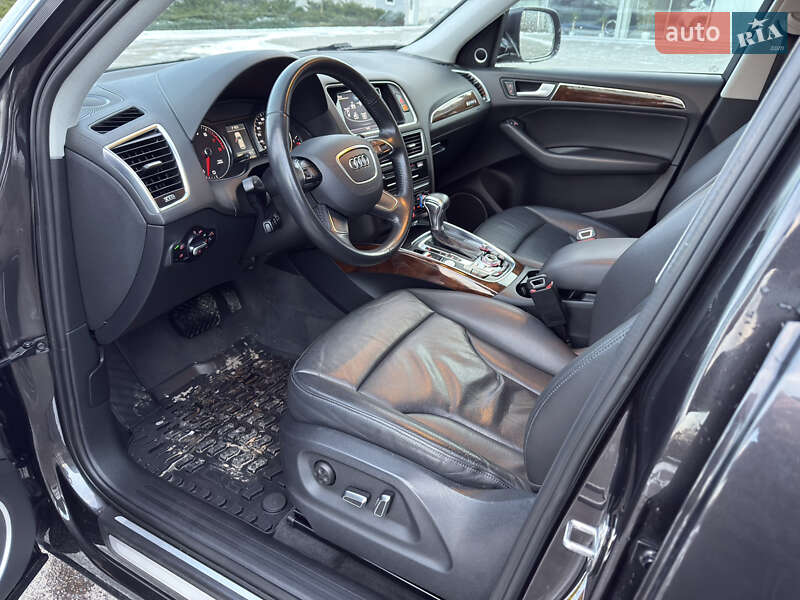 Внедорожник / Кроссовер Audi Q5 2015 в Полтаве