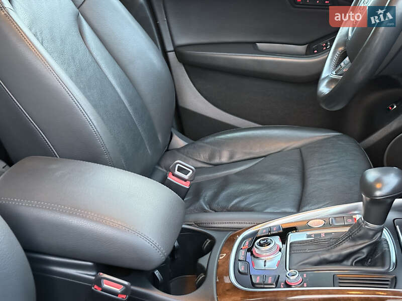 Внедорожник / Кроссовер Audi Q5 2015 в Полтаве