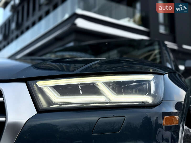 Внедорожник / Кроссовер Audi Q5 2018 в Львове