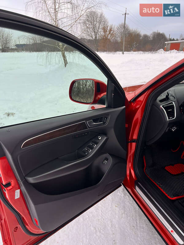 Внедорожник / Кроссовер Audi Q5 2014 в Костополе