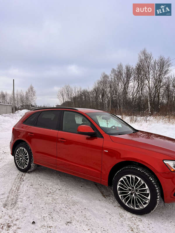Внедорожник / Кроссовер Audi Q5 2014 в Костополе