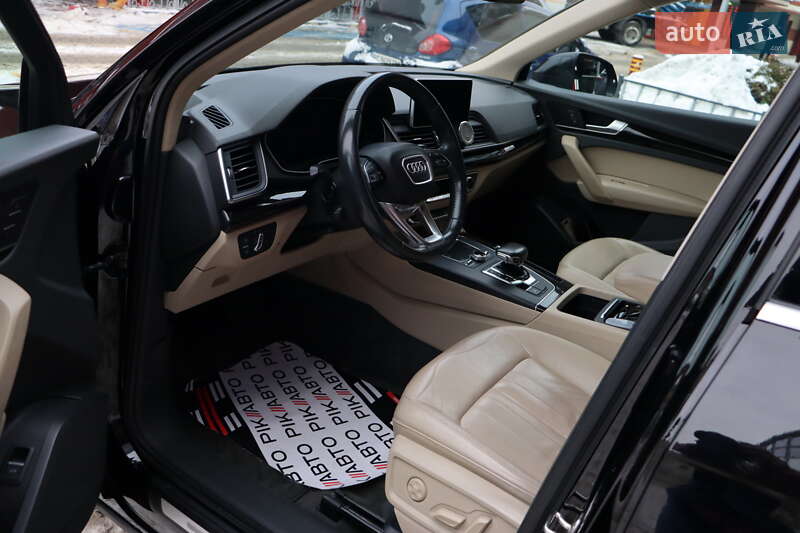 Внедорожник / Кроссовер Audi Q5 2018 в Львове