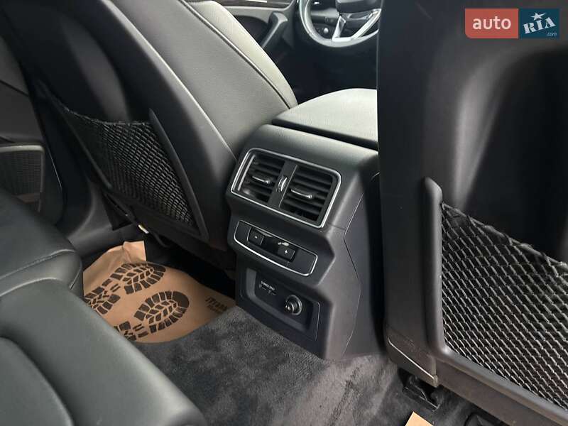 Внедорожник / Кроссовер Audi Q5 2018 в Стрые