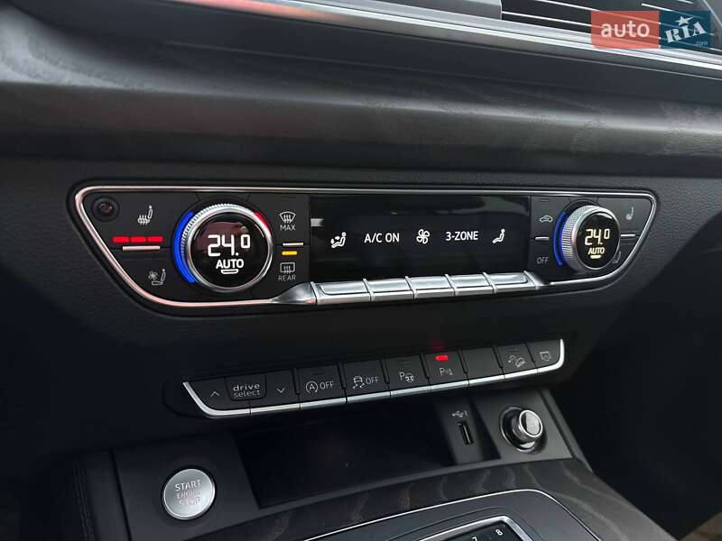 Внедорожник / Кроссовер Audi Q5 2018 в Стрые