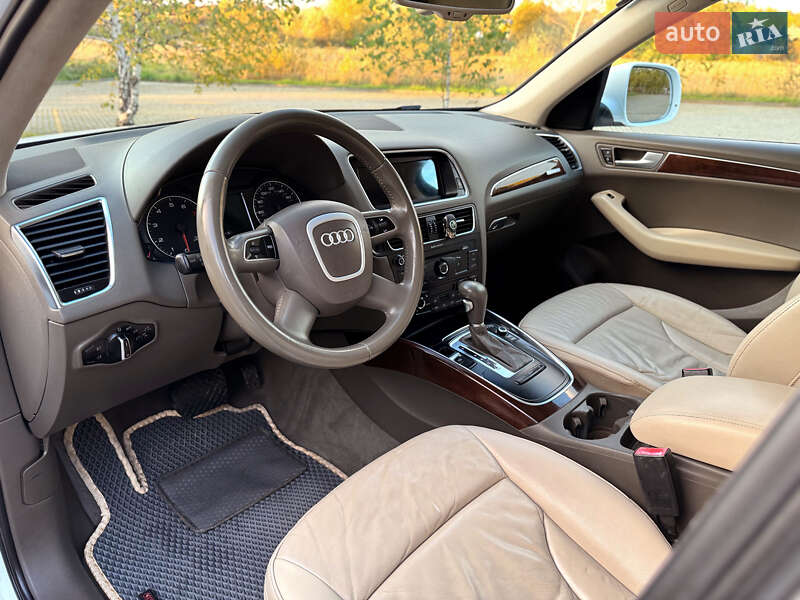 Внедорожник / Кроссовер Audi Q5 2011 в Дрогобыче