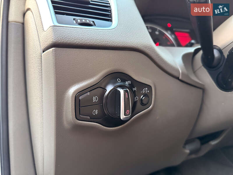 Внедорожник / Кроссовер Audi Q5 2011 в Дрогобыче