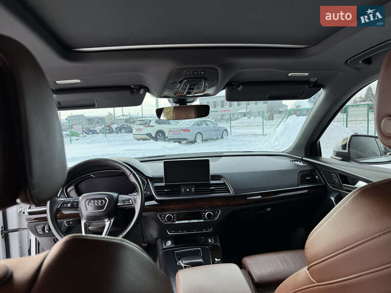 Внедорожник / Кроссовер Audi Q5 2019 в Луцке