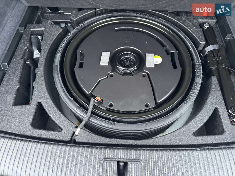 Внедорожник / Кроссовер Audi Q5 2019 в Луцке