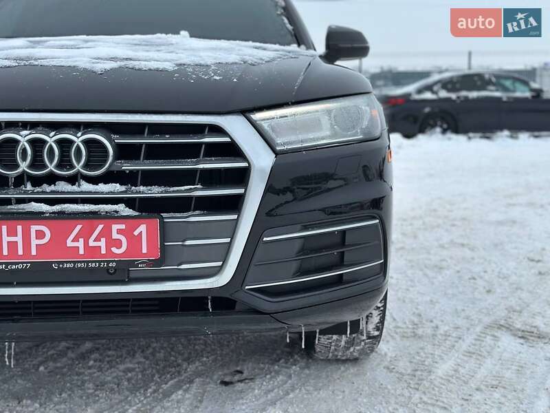 Внедорожник / Кроссовер Audi Q5 2017 в Луцке