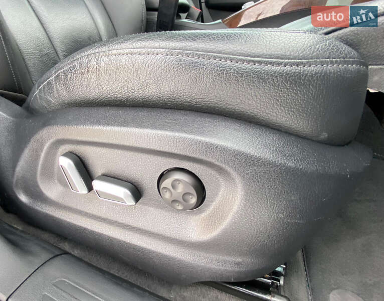 Внедорожник / Кроссовер Audi Q5 2016 в Ровно