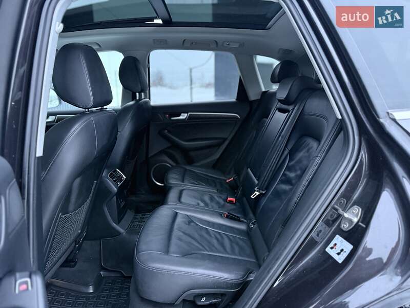 Внедорожник / Кроссовер Audi Q5 2016 в Львове