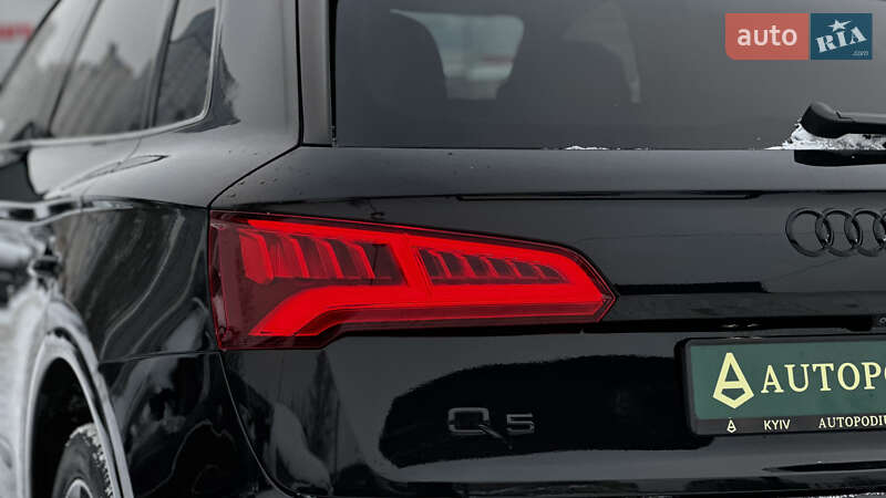 Внедорожник / Кроссовер Audi Q5 2019 в Киеве