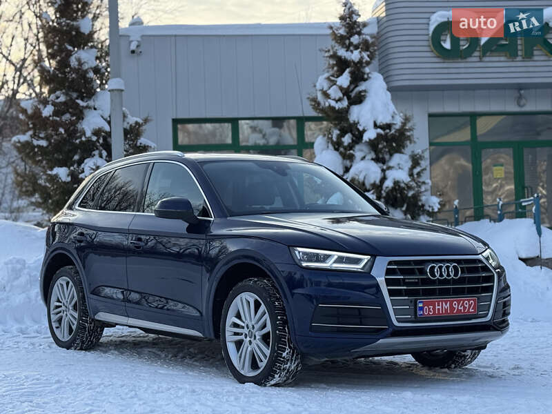 Внедорожник / Кроссовер Audi Q5 2018 в Тернополе