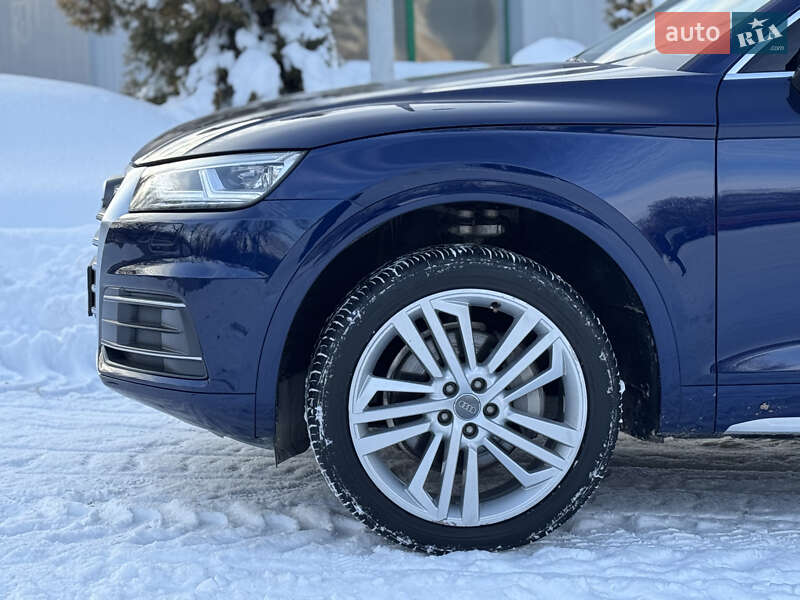 Внедорожник / Кроссовер Audi Q5 2018 в Тернополе