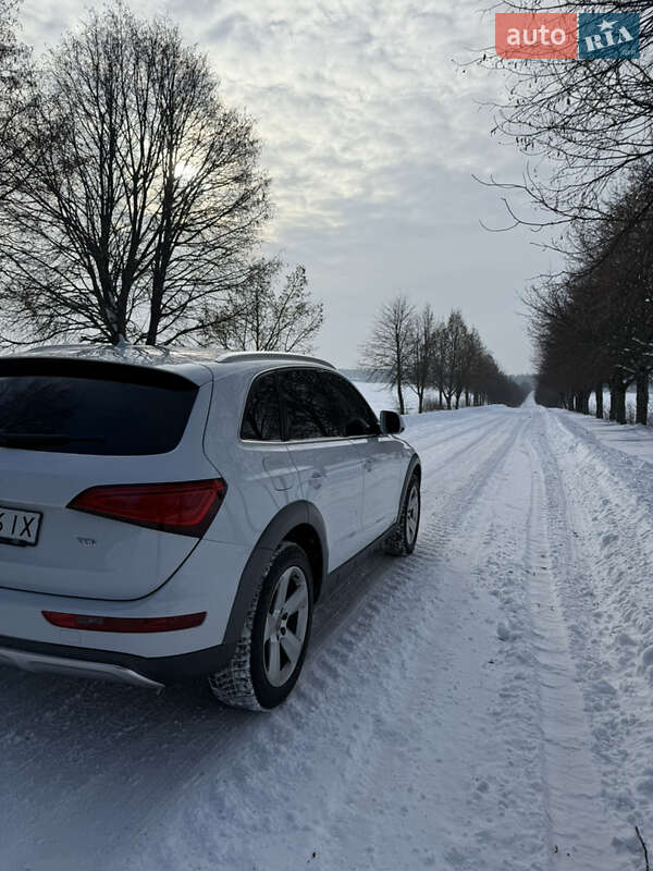 Внедорожник / Кроссовер Audi Q5 2013 в Ровно