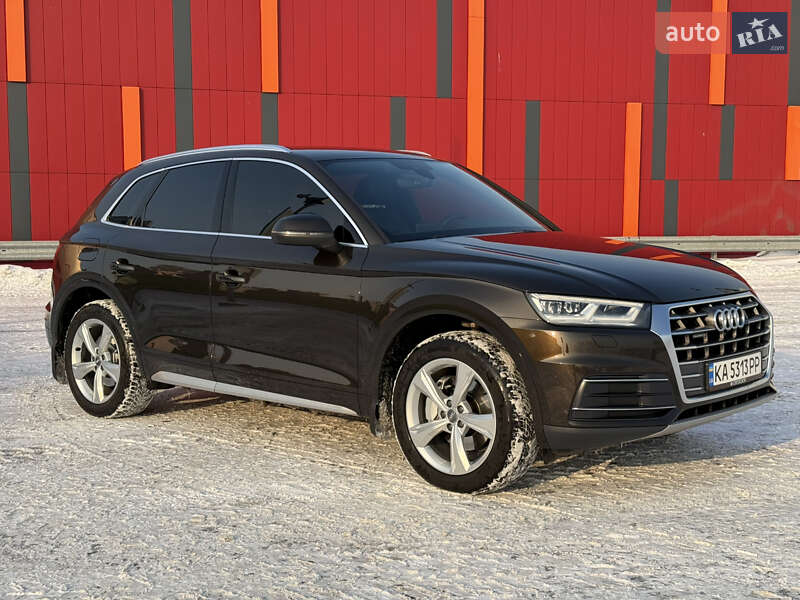 Внедорожник / Кроссовер Audi Q5 2017 в Киеве