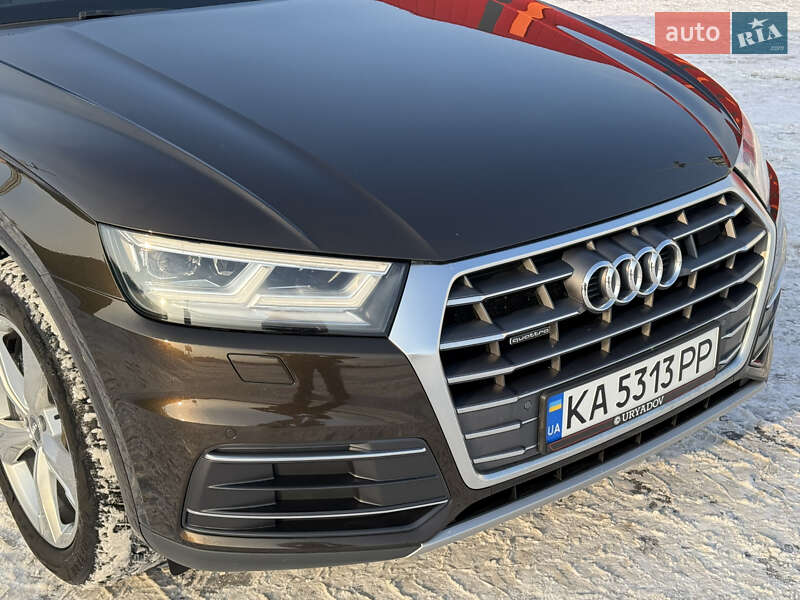 Внедорожник / Кроссовер Audi Q5 2017 в Киеве