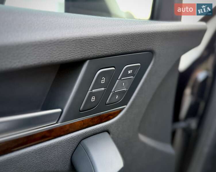 Внедорожник / Кроссовер Audi Q5 2017 в Киеве