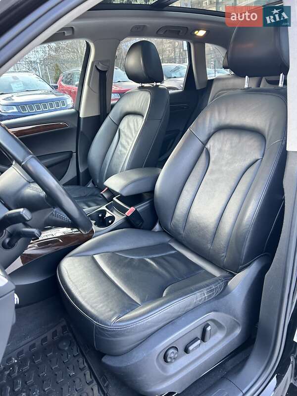 Внедорожник / Кроссовер Audi Q5 2011 в Сумах