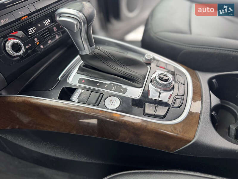 Внедорожник / Кроссовер Audi Q5 2015 в Дрогобыче