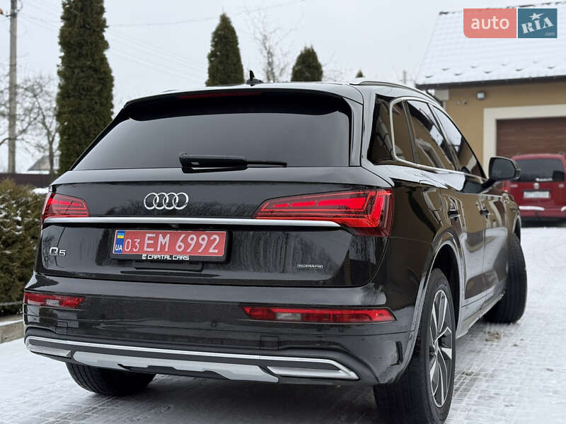 Внедорожник / Кроссовер Audi Q5 2020 в Ивано-Франковске