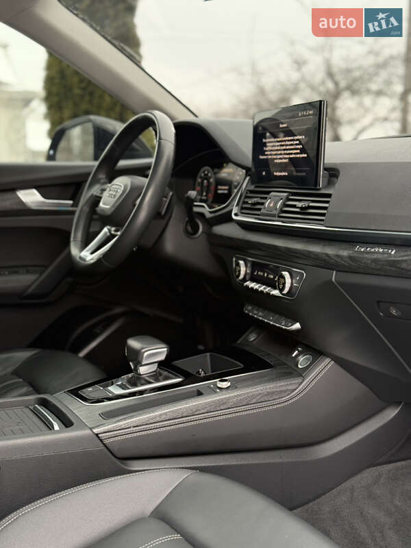 Внедорожник / Кроссовер Audi Q5 2020 в Ивано-Франковске