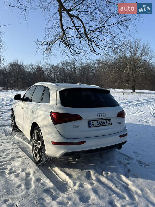 Внедорожник / Кроссовер Audi Q5 2014 в Переяславе