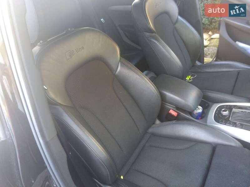 Внедорожник / Кроссовер Audi Q5 2012 в Стоянке