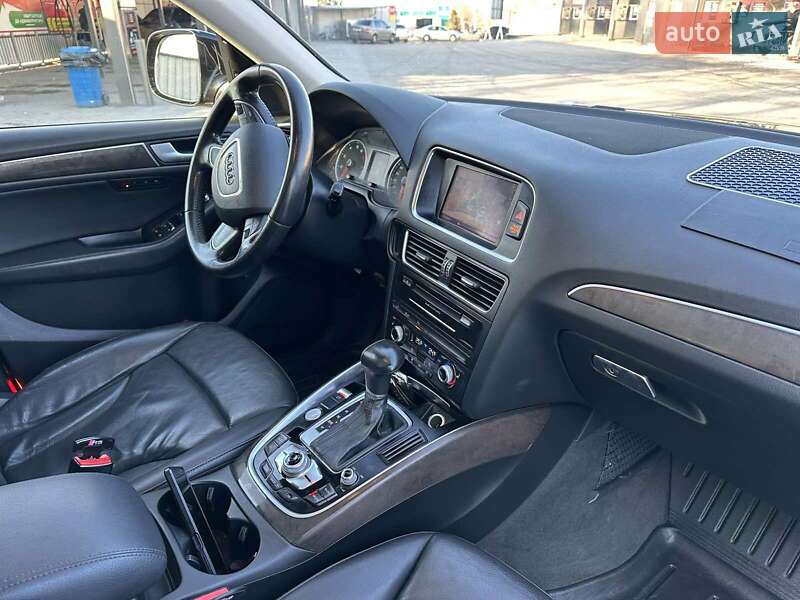 Внедорожник / Кроссовер Audi Q5 2014 в Александрие