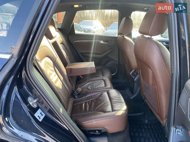 Внедорожник / Кроссовер Audi Q5 2015 в Львове