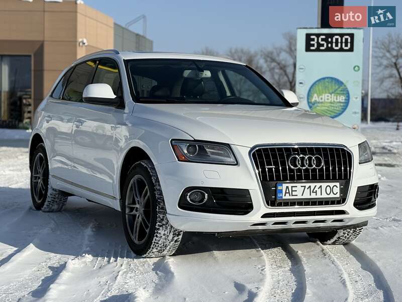 Внедорожник / Кроссовер Audi Q5 2014 в Днепре