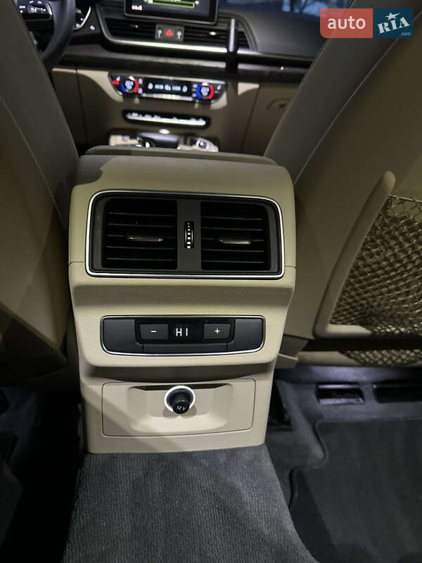 Внедорожник / Кроссовер Audi Q5 2018 в Чернигове