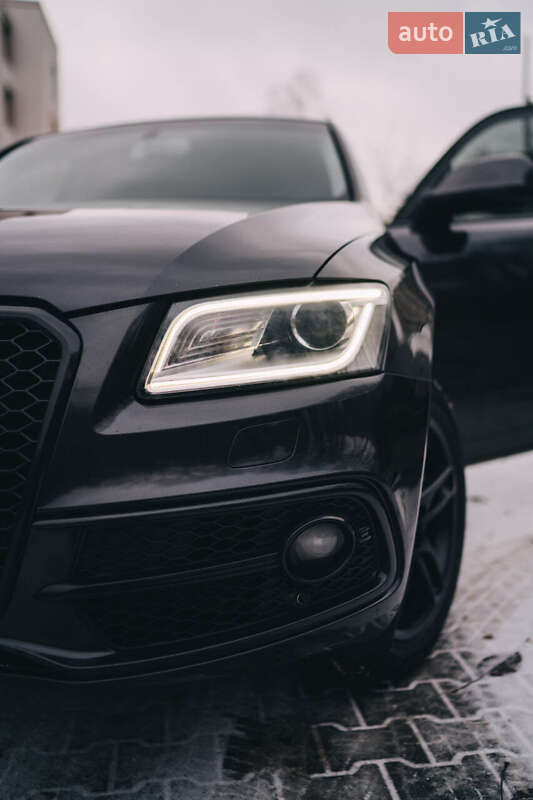 Внедорожник / Кроссовер Audi Q5 2012 в Луцке