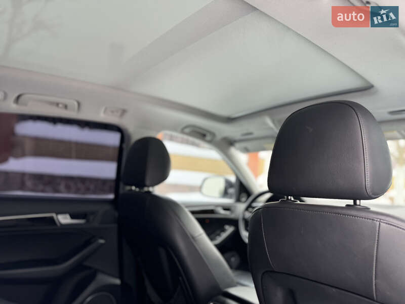 Внедорожник / Кроссовер Audi Q5 2014 в Ровно