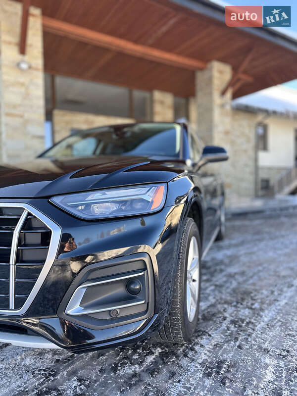 Внедорожник / Кроссовер Audi Q5 2021 в Львове