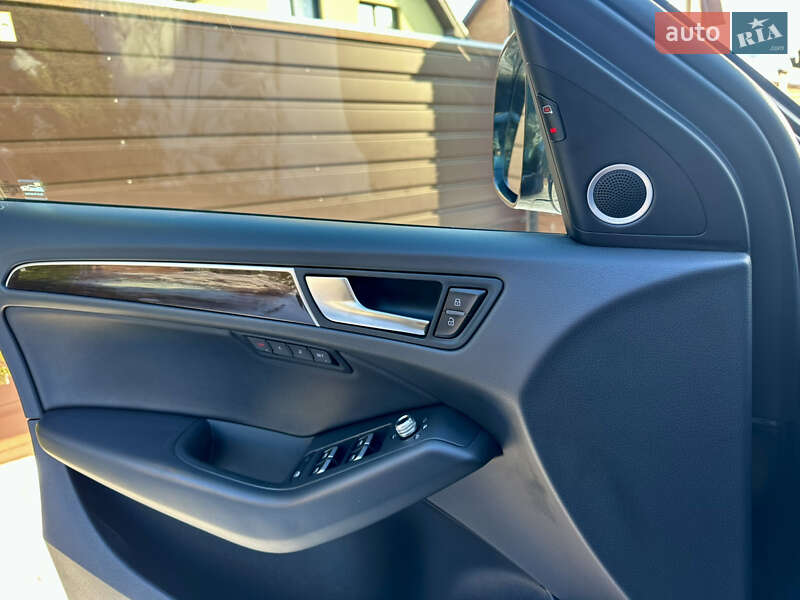 Внедорожник / Кроссовер Audi Q5 2016 в Киеве