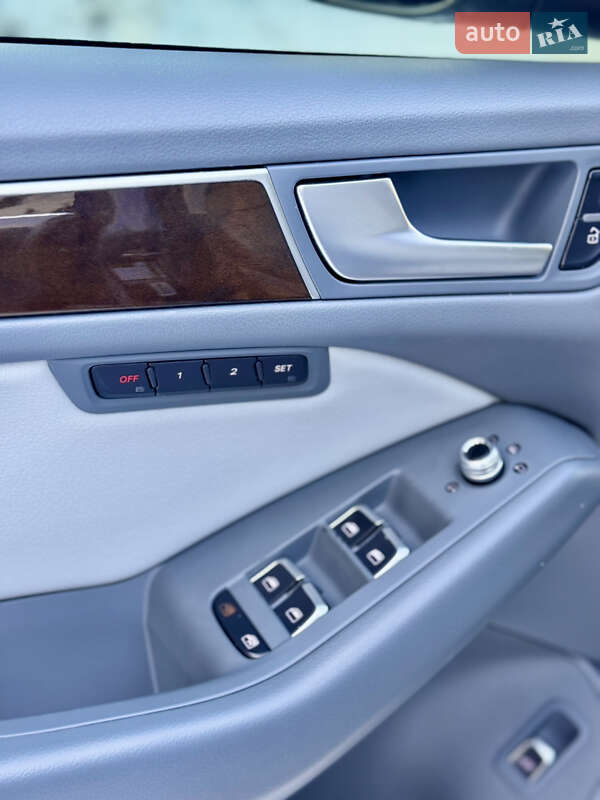 Внедорожник / Кроссовер Audi Q5 2013 в Киеве