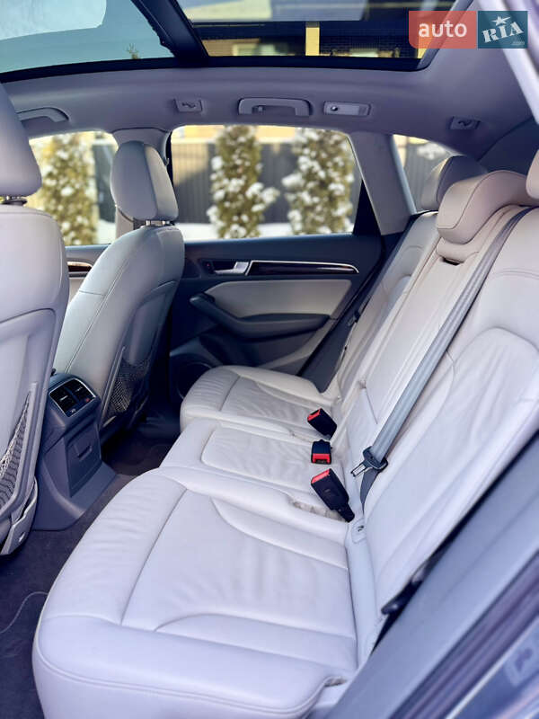 Внедорожник / Кроссовер Audi Q5 2013 в Киеве