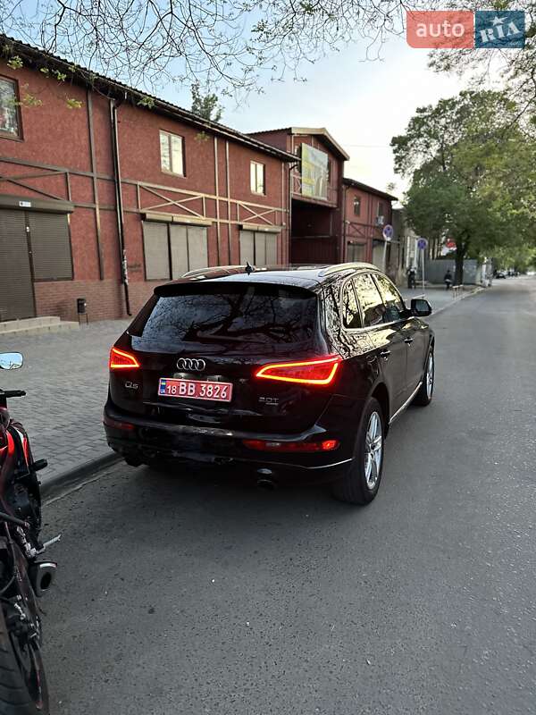 Внедорожник / Кроссовер Audi Q5 2014 в Одессе