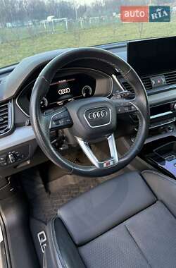 Внедорожник / Кроссовер Audi Q5 2020 в Ивано-Франковске