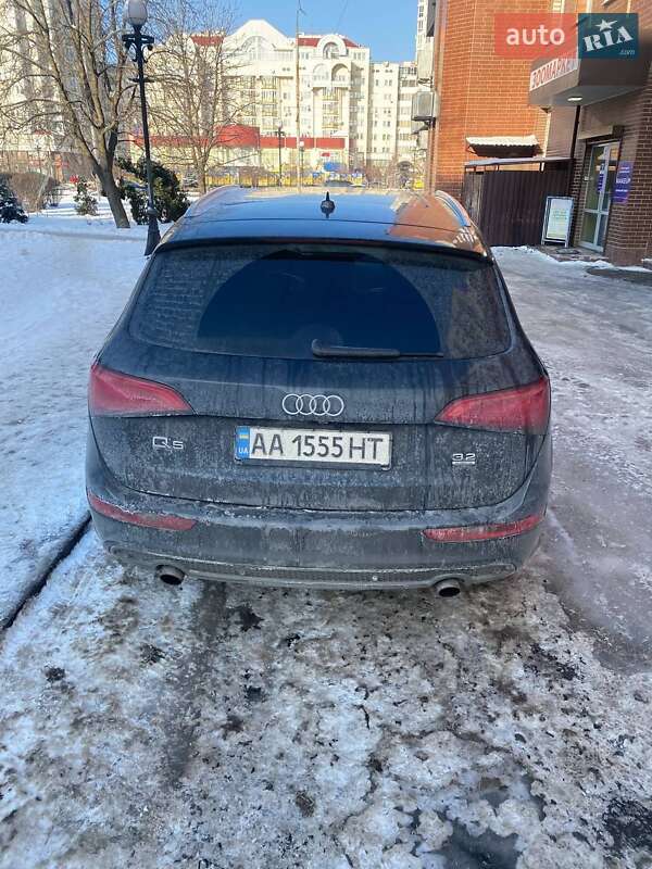 Внедорожник / Кроссовер Audi Q5 2011 в Киеве