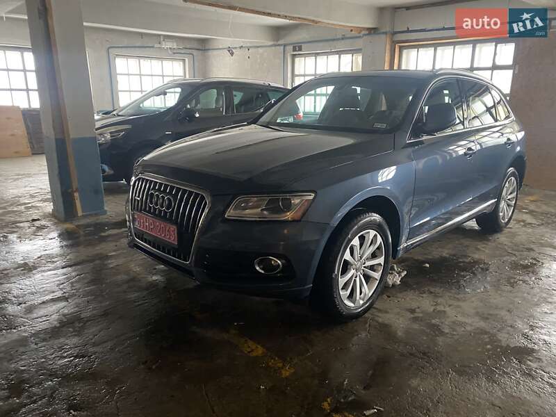 Внедорожник / Кроссовер Audi Q5 2015 в Луцке