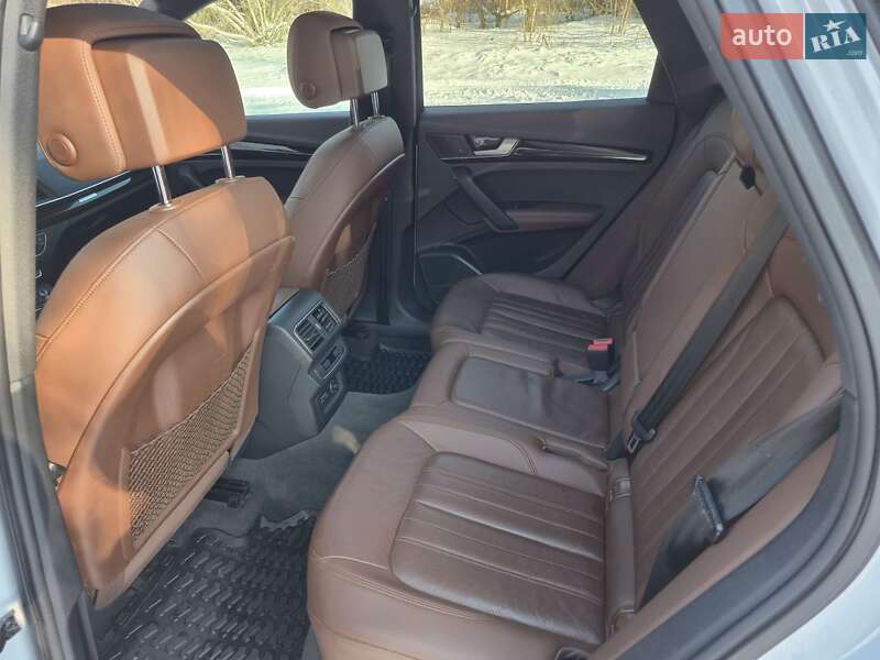 Внедорожник / Кроссовер Audi Q5 2019 в Запорожье