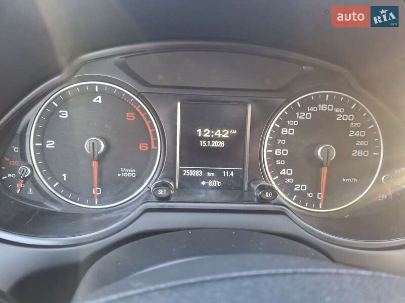 Внедорожник / Кроссовер Audi Q5 2014 в Каменец-Подольском