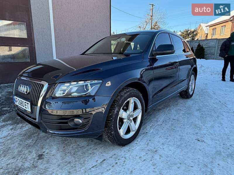 Внедорожник / Кроссовер Audi Q5 2011 в Львове