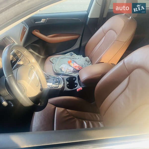Внедорожник / Кроссовер Audi Q5 2009 в Хмельницком
