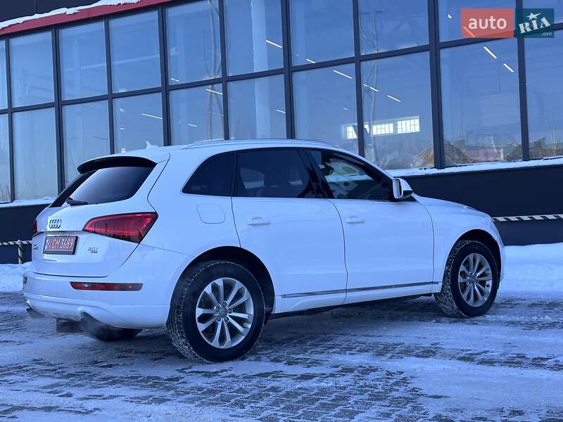 Внедорожник / Кроссовер Audi Q5 2013 в Тернополе